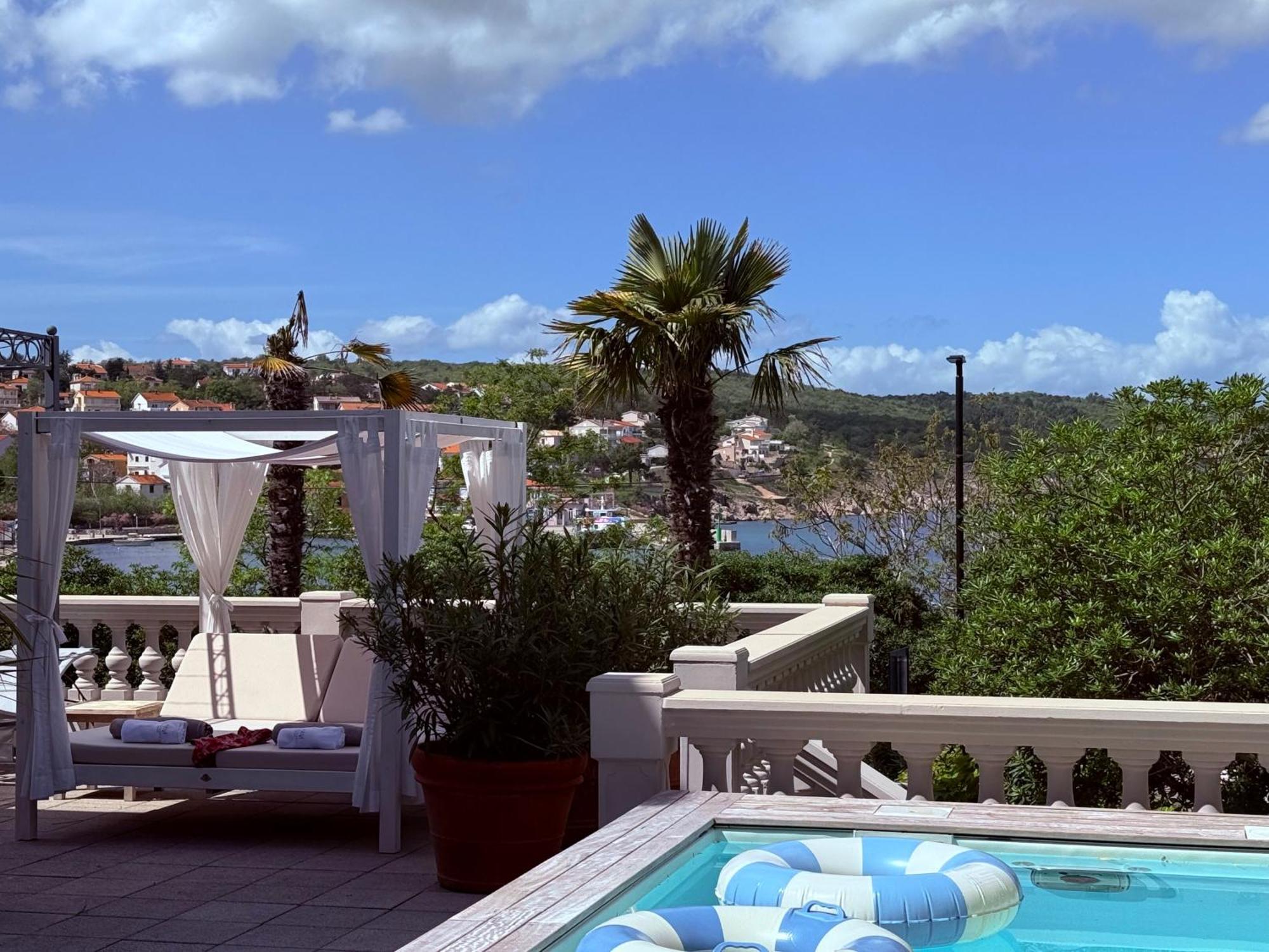 Pavi Apartments Vila Amalia Šilo Kültér fotó